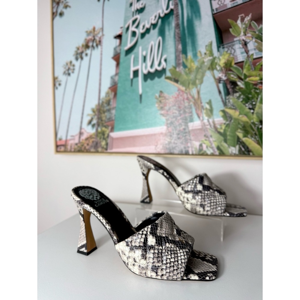 Vince Camuto Grey Snakeskin Quilted Leather Open Toe Mules Heels Size 11 Reselm